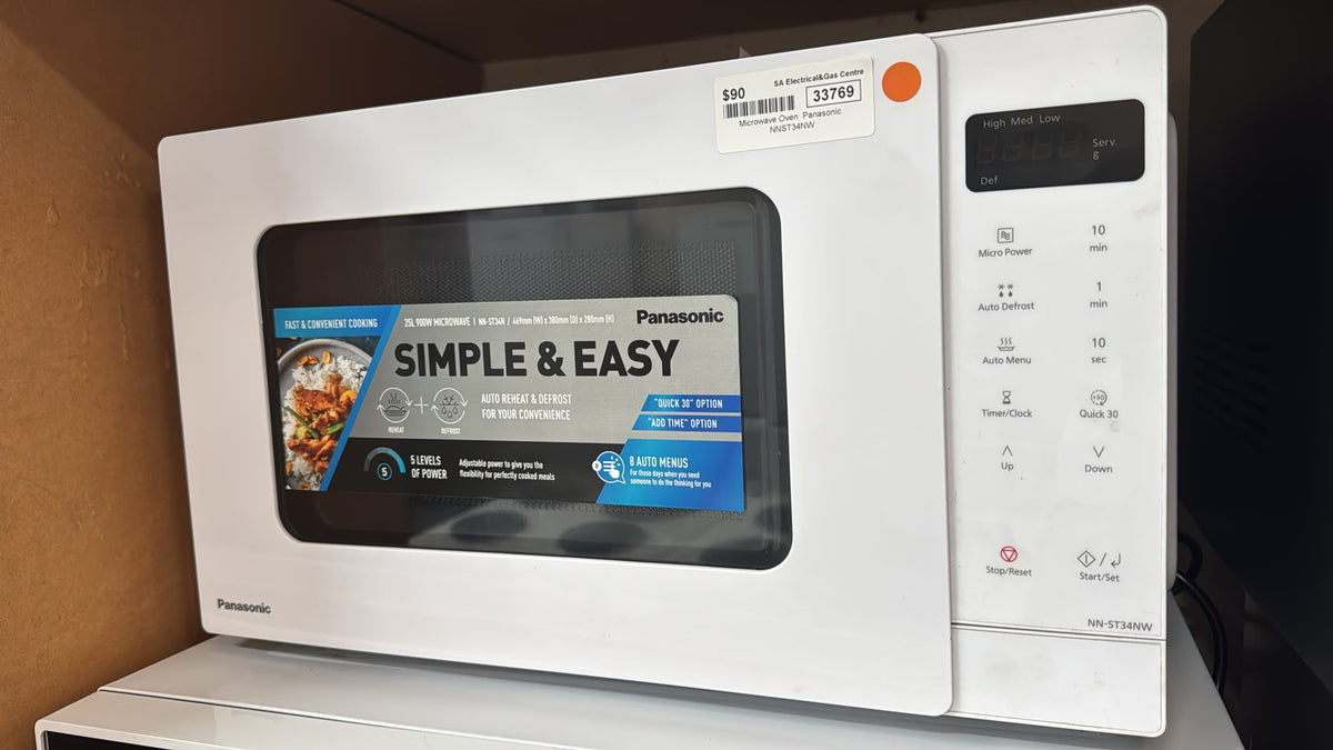 Panasonic Microwave Oven NNST34NW (33769)