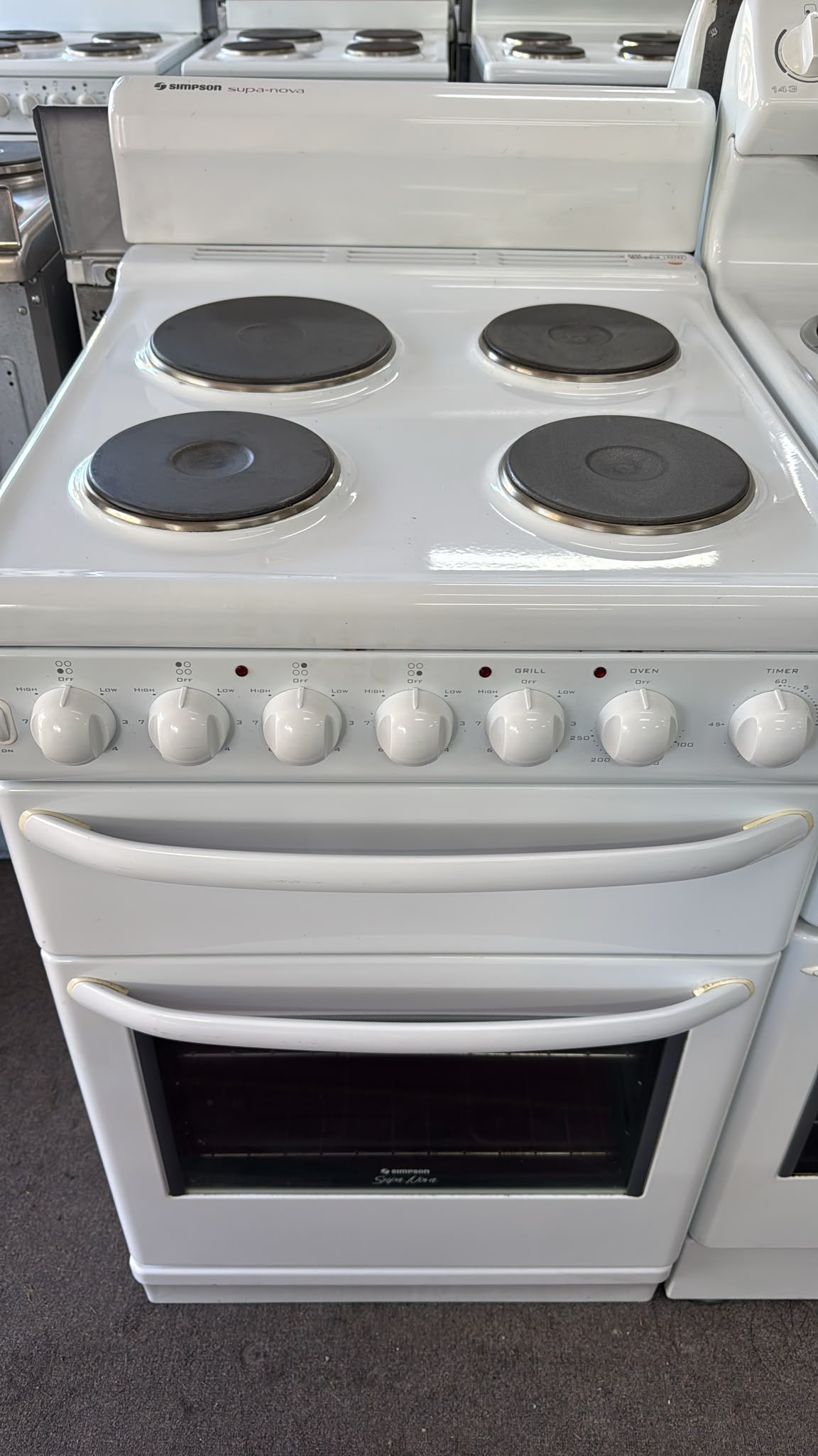 Simpson Freestanding Electric Stove Supa Nova (33783)