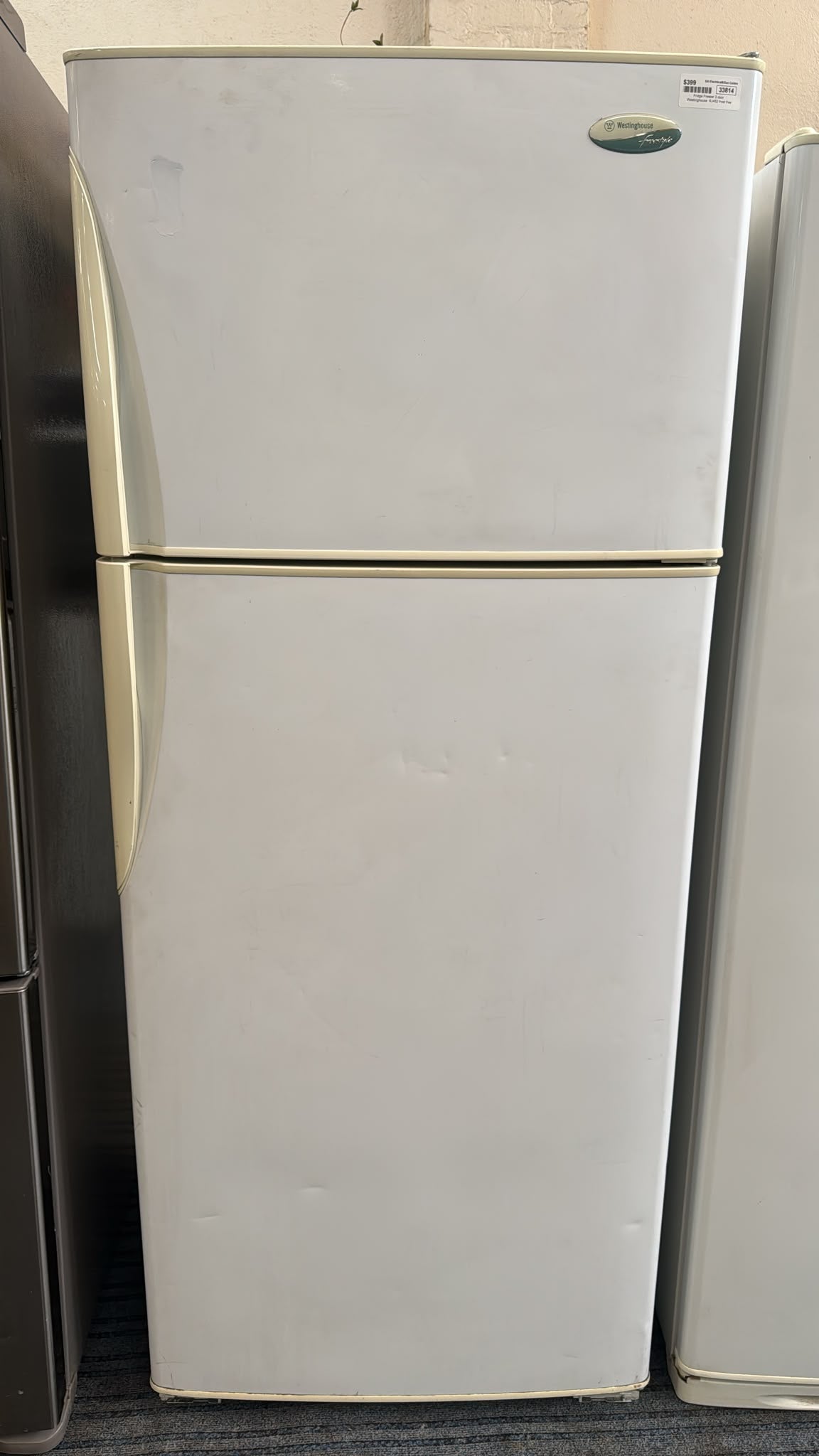 Westinghouse Top Mount Fridge Freezer RJ452 450L (33814)