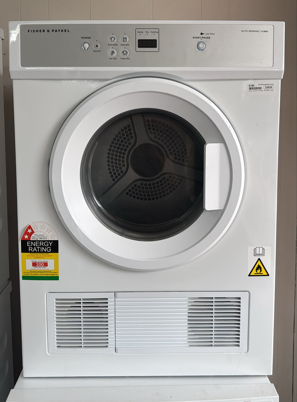 Fisher & Paykel Dryer 4.5kg DE4560M1 (33839)