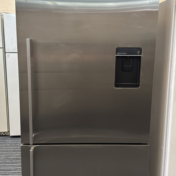 Fisher & Paykel Bottom Mount Fridge Freezer 519L, E522B (33844)