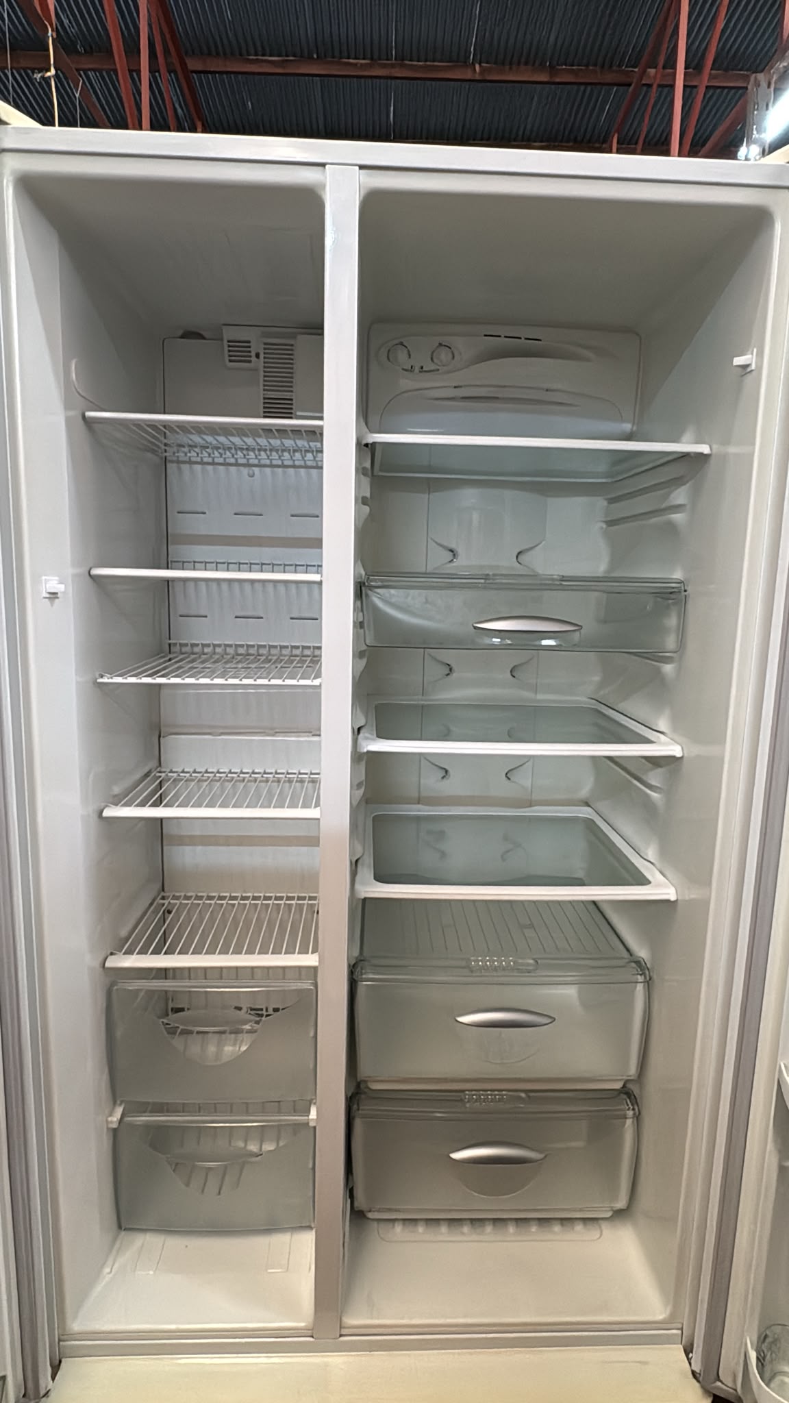 Westinghouse Side by Side Fridge Freezer 660L RS662V (33863)
