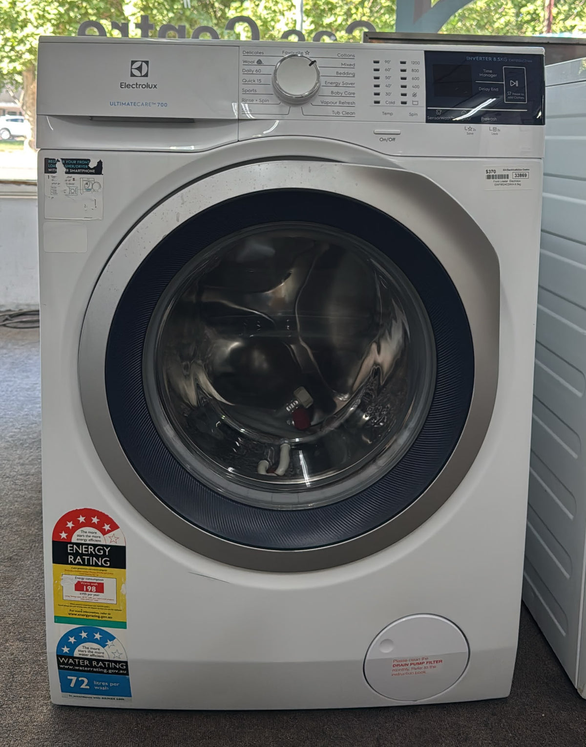 Electrolux Front Loader Washing Machine 8.5kg, EWF8524CDWA (33870)