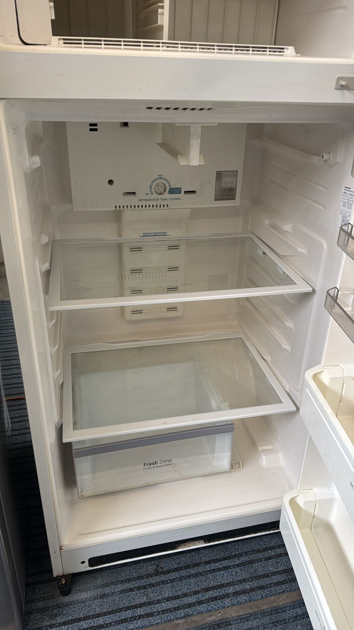 Sharp Top Mount Fridge Freezer 412L, SJ42EWH (32380)