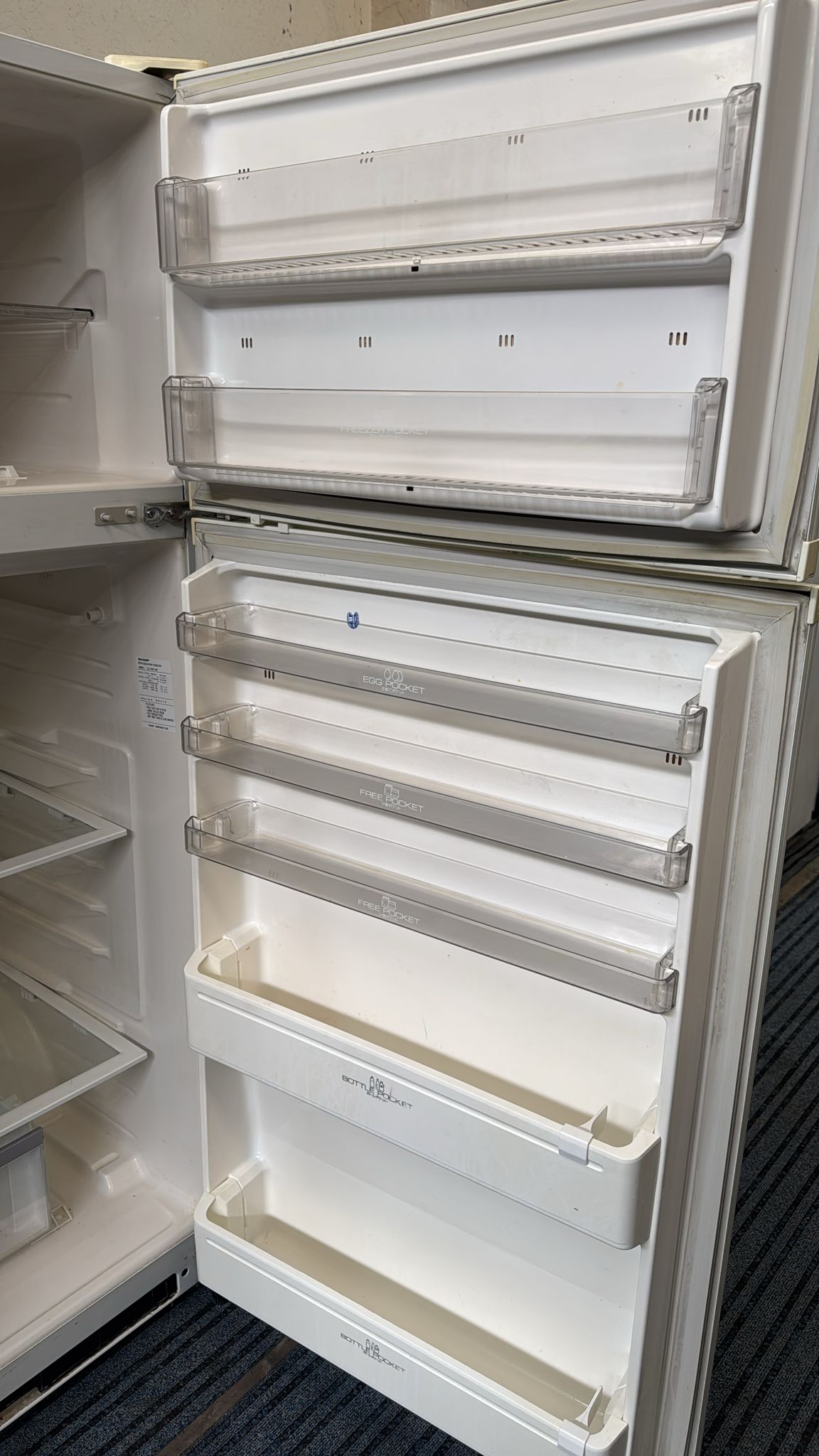 Sharp Top Mount Fridge Freezer 412L, SJ42EWH (32380)