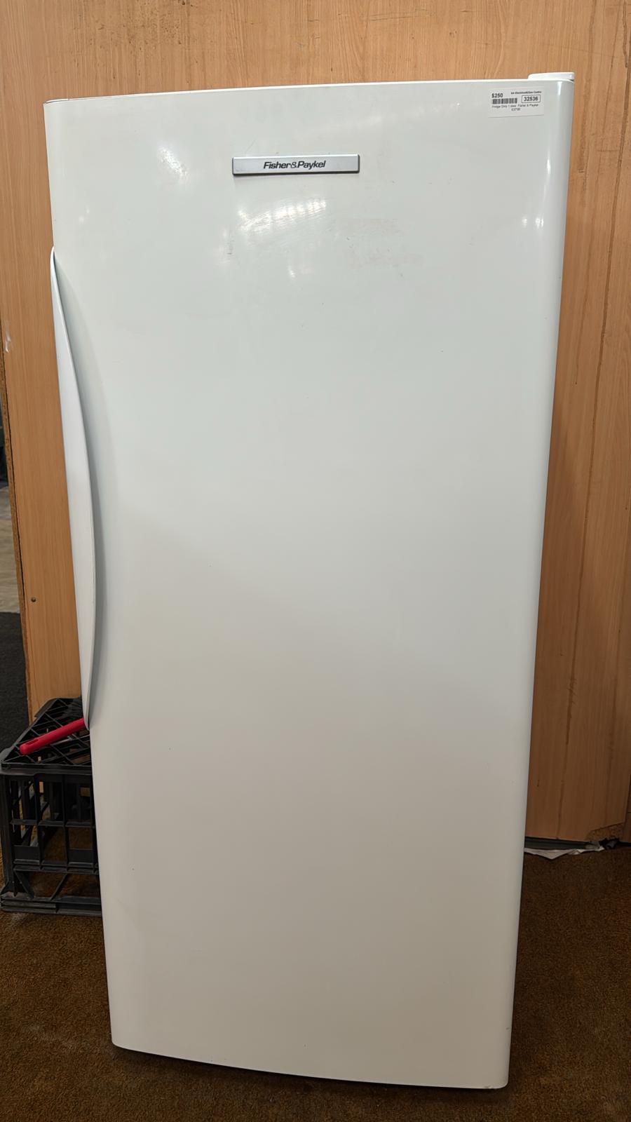 Fisher & Paykel Freestanding Fridge Only 370L, E373R (32536 L6)