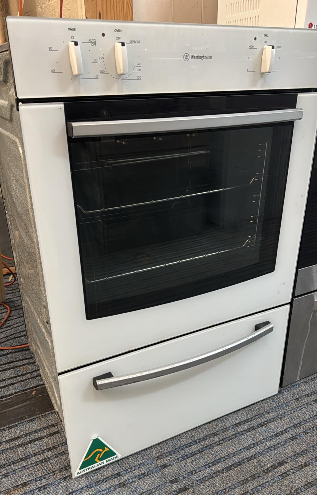 Westinghouse Fan Forced Electric Wall Oven, PXR688W (32550)