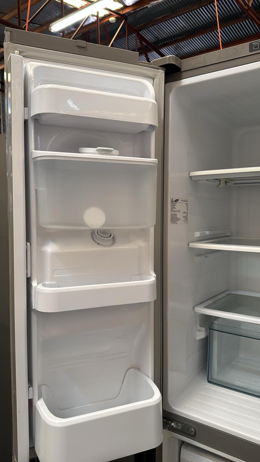 Samsung French Door Fridge Freezer,  SRF527DLS - 527L (32735)