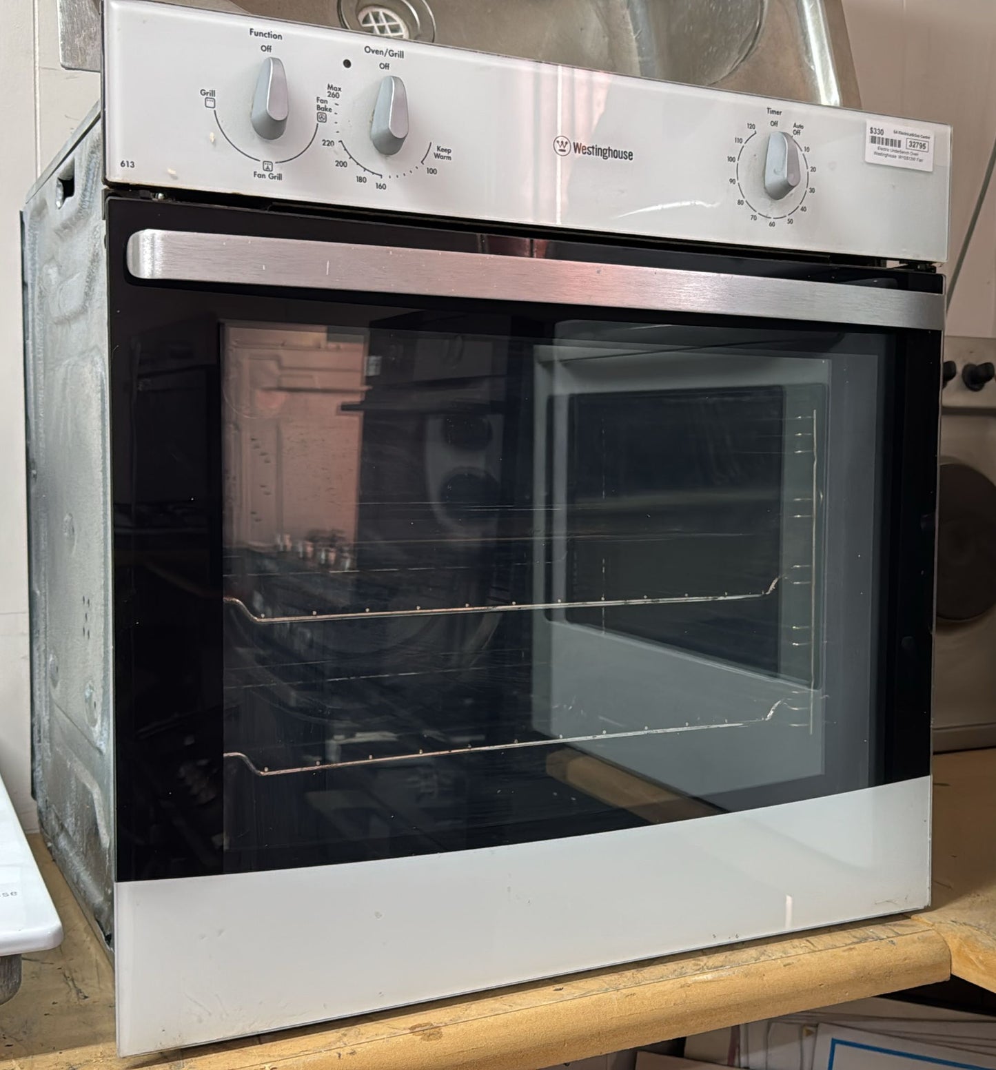 Westinghouse 613 Electric Underbench Oven (32795)