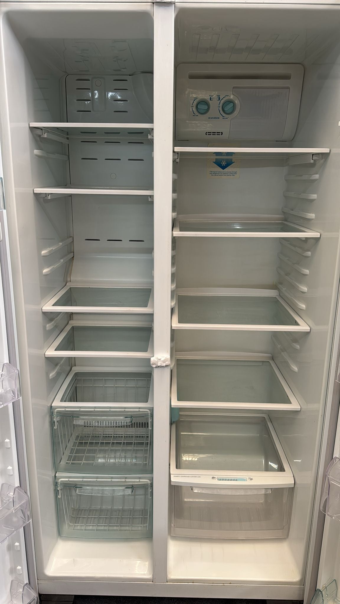 Simpson Side by Side Fridge Freezer 606L SSM6100WA (32904)
