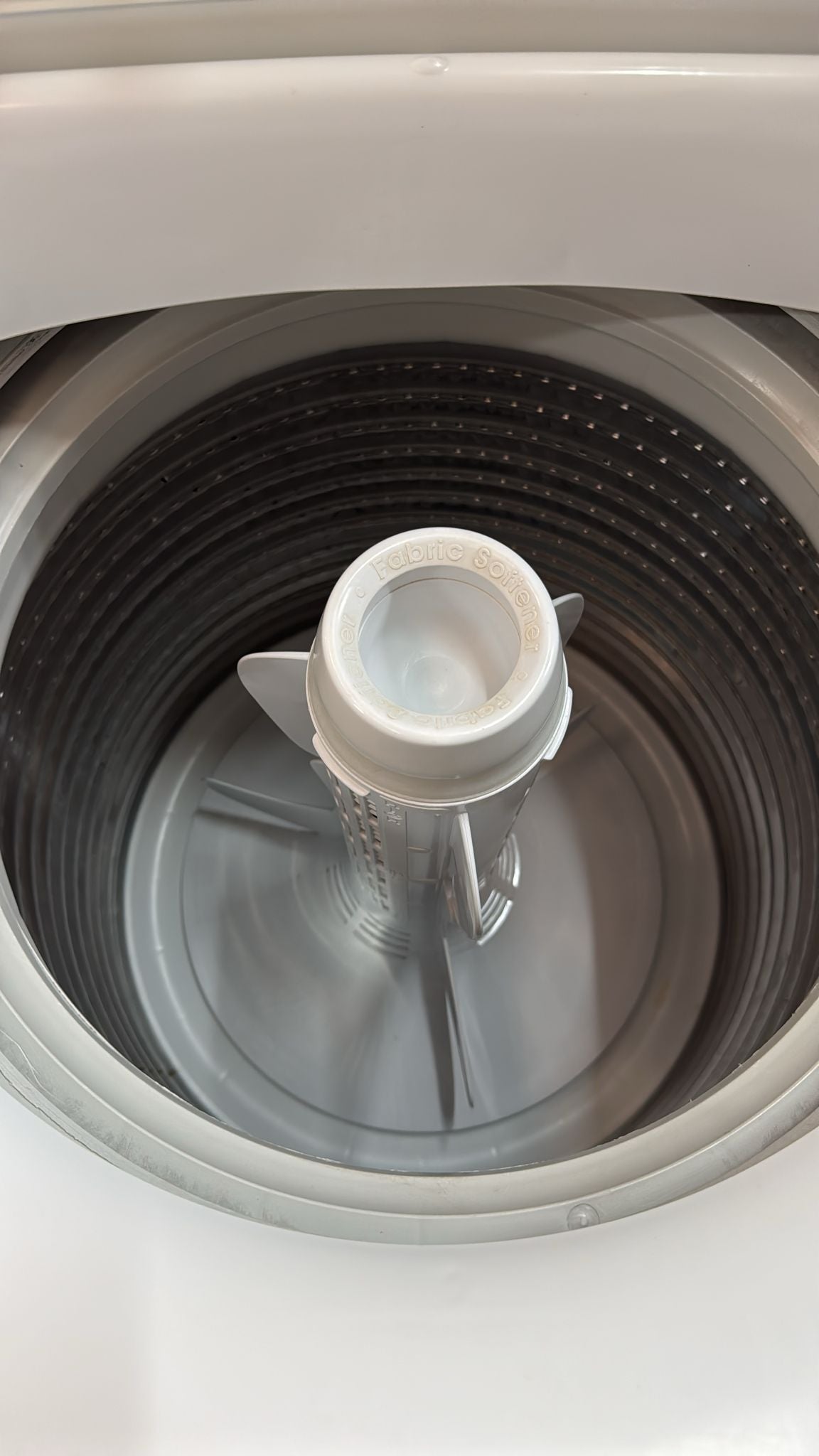 Fisher & Paykel Top Loader Washing Machine 5.5kg MW513 (32918)