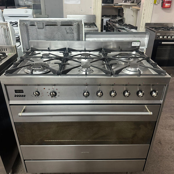 Smeg 6 Burner 90cm Duel Fuel 90cm Stove, Fan Forced (33034)