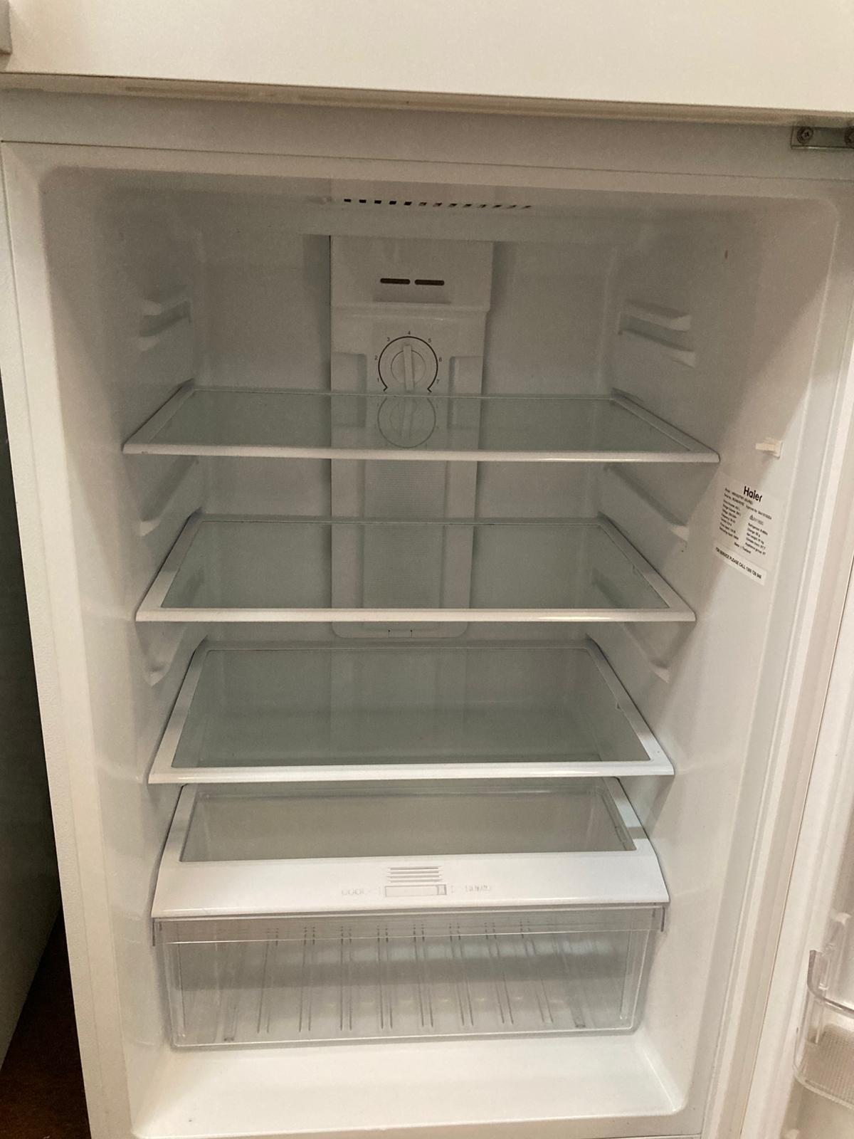 Haier Top Mount Fridge Freezer 420L, HRF422TW1 (32471)