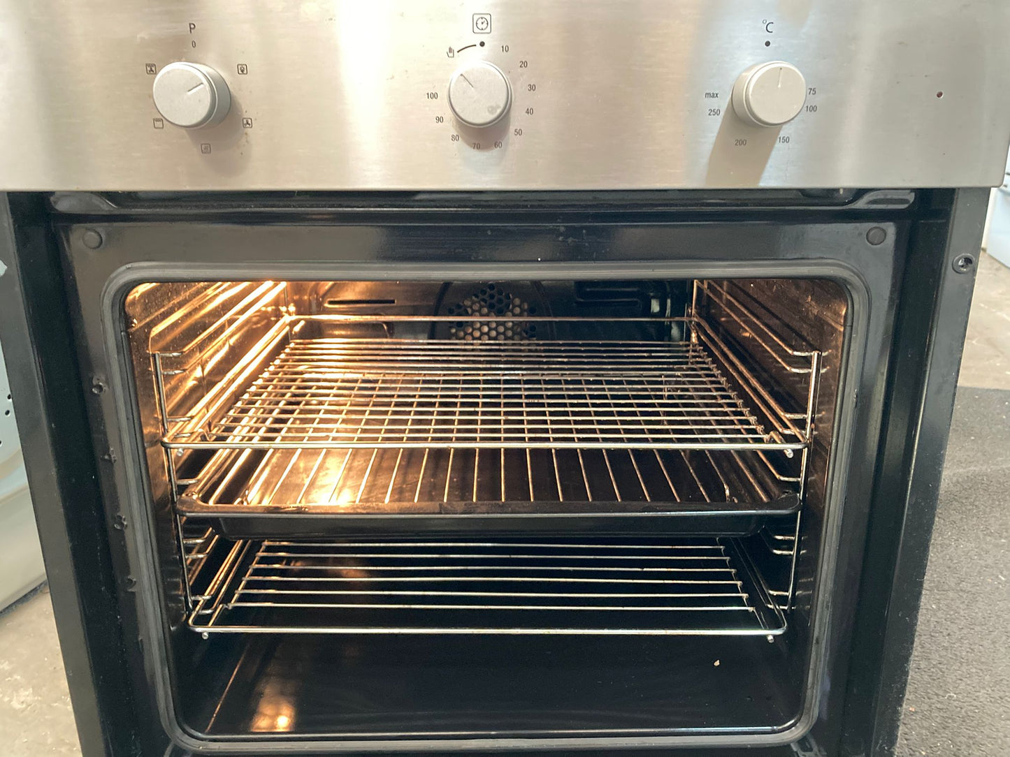 Baumatic Fan Forced Electric Underbench Oven 60cm RMO5 (32796)